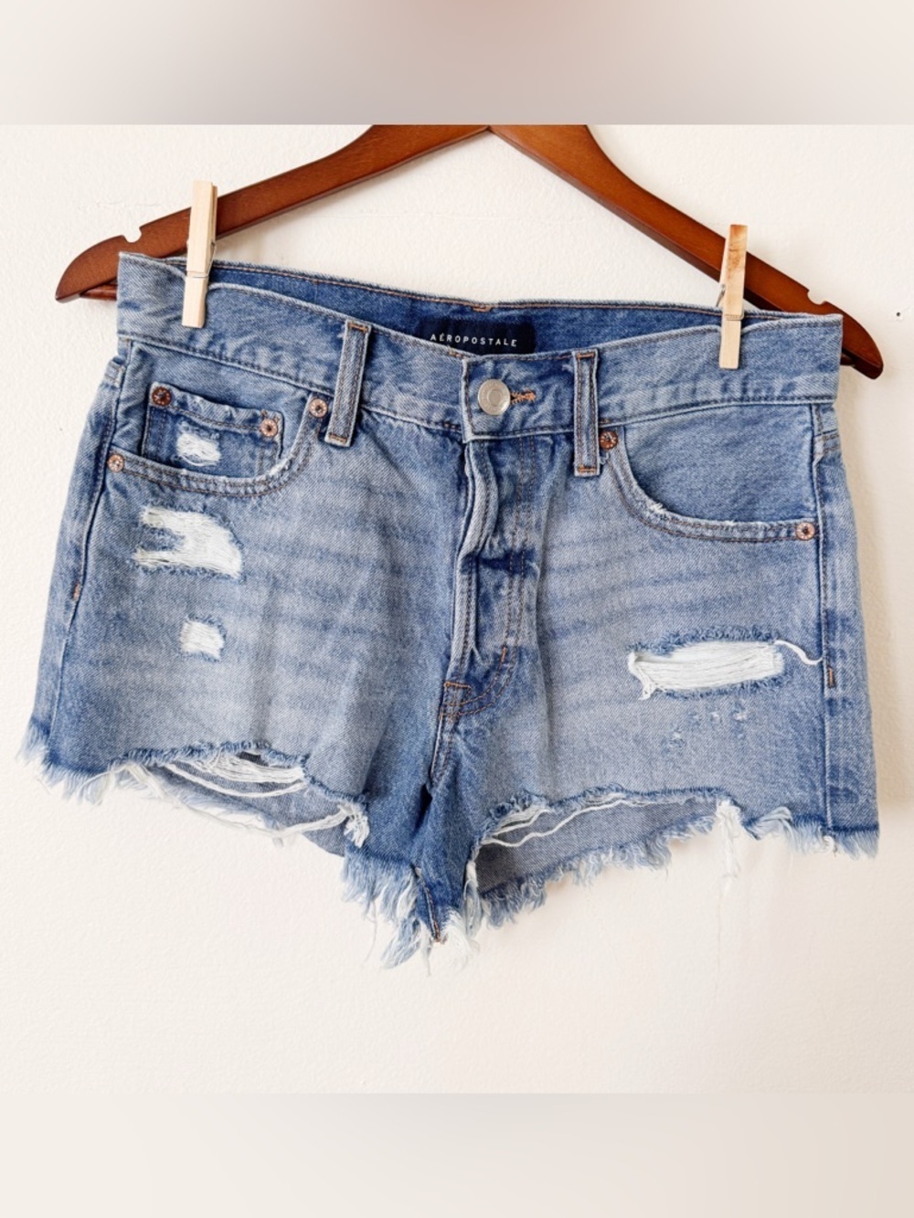 Aeropostale Boyfriend Distressed Light Blue Denim Cutoff Shorts size 2